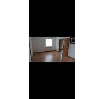 1 Zimmer Apartment - 400,00 EUR Kaltmiete, ca.  40,00 m² in Mudersbach (PLZ: 57555)