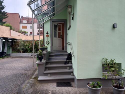 Foto - 10 Zimmer Mehrfamilienhaus, Wohnhaus zum Kaufen in Saarbrücken
