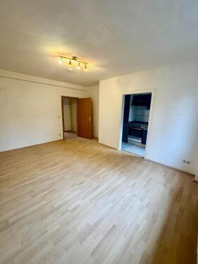 Foto - Moderne 2 Zimmer Wohnung mit Einbauküche und Waschmaschine in beliebter Wohnlage