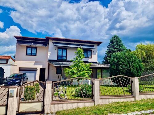 Foto - Idyllischer Familientraum mit gehobenem Komfort zu verkaufen