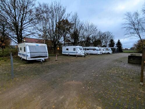 Foto - Stellplatz für Wohnwagen Wohnmobil
