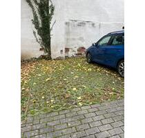 Kfz-Stellplatz im Innenhof - 100,00 EUR Miete, in Leipzig (PLZ: 04275) Süd