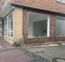 Kleines Ladenlokal - 600,00&nbsp;EUR Kaltmiete, ca.&nbsp; 7,00&nbsp;m&sup2; in Geldern (PLZ: 47608)