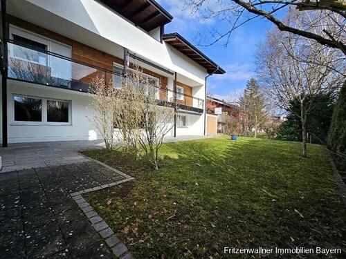 Foto - Exklusive Erdgeschosswohnung mit Privatgarten, Spa-Bereich & 2 Carports in Oberbeuren