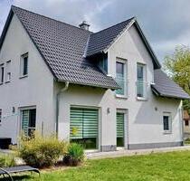 Schönes Einfamilienhaus mit Carport - Thalmässing