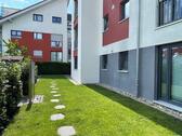 Foto - Neuwertige 4,5-Zimmer-Erdgeschosswohnung mit Garten