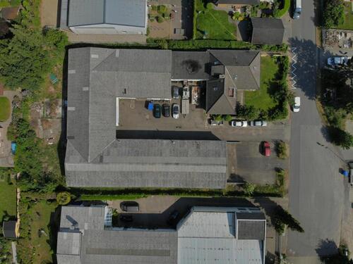 Foto - verschiedene Lager+Büroflächen 240m283m2