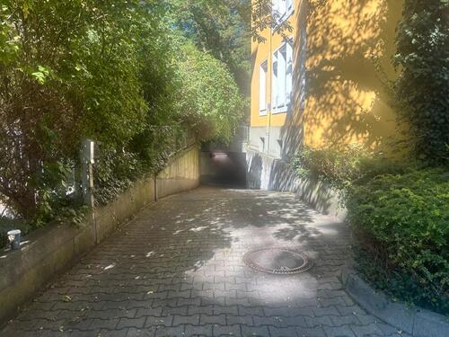 Foto - Georgenstrasse 26, TG Platz Duplex oben zu vermieten