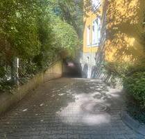 Georgenstrasse 26, TG Platz Duplex oben zu vermieten - München Maxvorstadt