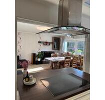 Helle und modern renovierte 3-ZKB Erdgeschosswohnung mit Terrasse - Callbach