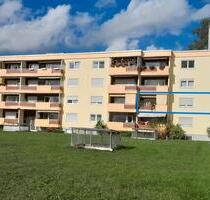 Sonnige 3-Zi. Wohnung mit Balkon, Keller & TG Stellplatz - Villingen-Schwenningen