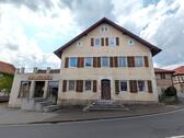 Foto - Ehemalige Apotheke mit zwei getrennten Wohneinheiten