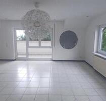 Lichtdurchflutete 4-Zimmer-Wohnung mit zwei Balkons in Balingen