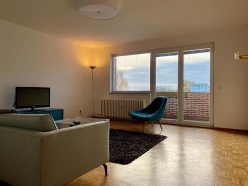 Foto - Newly renovated 2 Room top floor Apartment