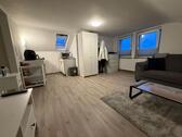 Foto - Schöne helle Dachgeschosswohnung zu vermieten (möbliert)