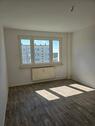 Foto - Kautionsfrei in die erste eigene Wohnung. 2 -Raumwohnung mit Tageslichtbad!