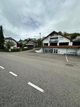 Foto - Markierte Stellplätze in Sipplingen
