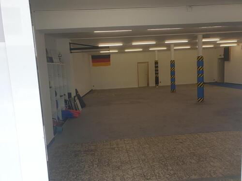 Foto - Ladenlokal in Warstein - 890,00 EUR Kaltmiete,