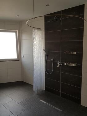 Foto - Moderne und zentral gelegene Haushälfte zu vermieten