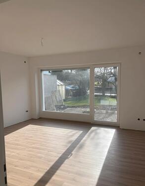 Foto - MODERNISIERTE WOHNUNG: 2-Zimmer-Terrassenwohnung mit Garten