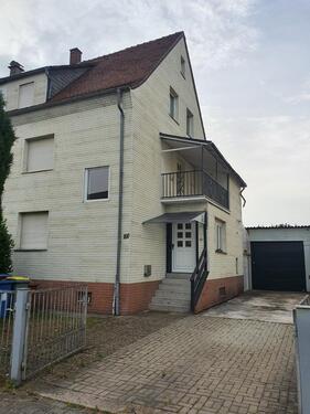 Foto - Doppelhaushälfte mit großem Garten