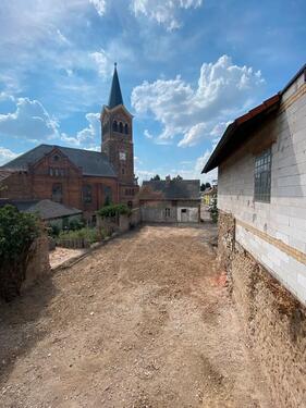 Foto - Ein- Mehrfamilienhaus in Radegast