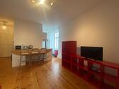 Foto - 2 room Altbau with balcony in Prenzlauer Berg Temporary available