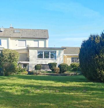 Foto - DHH Duisburger Süden - 420.000,00 EUR Kaufpreis, ca.  150,00 m²