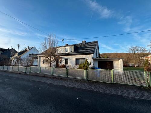 Foto - Familienidyll mit großem Grundstück