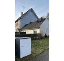 Terassenwohnung - 1.250,00&nbsp;EUR Kaltmiete, ca.&nbsp; 97,00&nbsp;m&sup2; in Remscheid (PLZ: 42899) Lüttringhausen