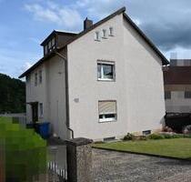 Gepflegtes Mehrfamilienhaus in AlfeldEimsen, Pergola u. Aussicht - Alfeld (Leine)