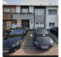 Modernisiertes Einfamilienhaus mit 5 Zimmern, Terrasse & Garten i - Wesseling