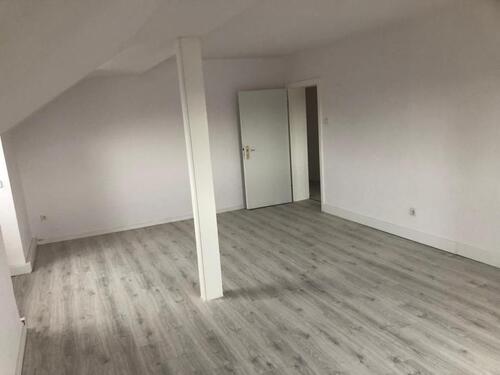 Foto - Renovierte 2-Zimmer-Dachgeschosswohnung in Mönchengladbach
