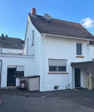 Foto - VON PRIVAT! Modernes freistehendes EFH in zentraler Lage