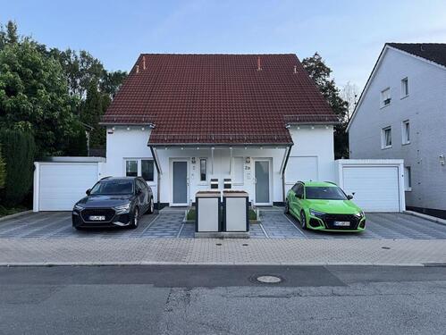 Foto - Einfamilienhaus als 2 x DHH mit 8 x Schlafzimmer in DO-Bittermark