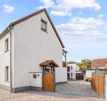 EinZweifamilienhaus - 249.000,00&nbsp;EUR Kaufpreis, ca.&nbsp; 175,00&nbsp;m&sup2; in Wittichenau (PLZ: 02997)