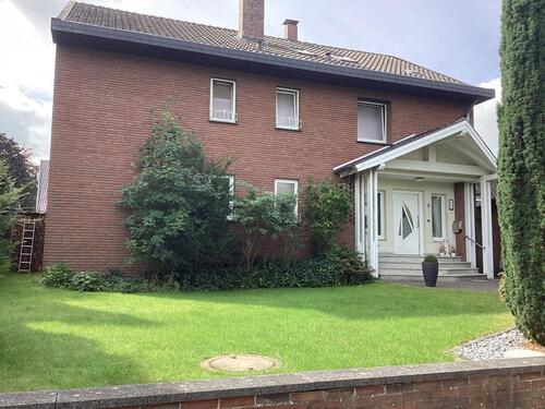 Foto - Erdgeschoßwohnung mit Garten - 655,00&nbsp;EUR Kaltmiete, ca.&nbsp; 82,00&nbsp;m&sup2;