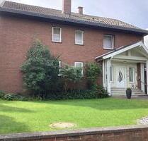 Erdgeschoßwohnung mit Garten - 655,00&nbsp;EUR Kaltmiete, ca.&nbsp; 82,00&nbsp;m&sup2; in Minden (PLZ: 32429) Bölhorst