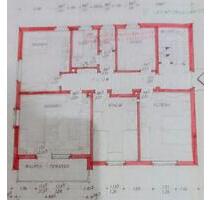Helle, renovierte 4-Zi.-Wohnung mit Balkon in Schnabelwaid