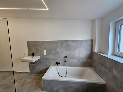 Foto - 2 Zimmer Dachgeschoßwohnung in Bruchmühlbach-Miesau