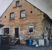 Historisches Bauernhaus mit großem Stallgebäude auf 1.494 m² - Schmölln