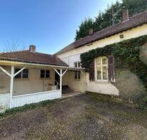 Renovierungsbedürftiges Haus für Handwerker mit Halle in Bocholt-Biemenhorst