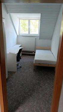 Foto - 1 WG zimmer zu vermieten - 420,00&nbsp;EUR Kaltmiete, ca.&nbsp; 20,00&nbsp;m&sup2;&nbsp;Wohnfl&auml;che
