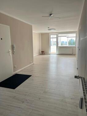 Foto - Helle u warme 3-Zim. Wohnung mit Fahrstuhl und verglastem Balkon