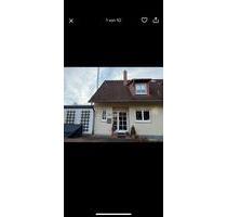 Doppelhaushälfte am Wald - 235.000,00&nbsp;EUR Kaufpreis, ca.&nbsp; 160,00&nbsp;m&sup2; in Wutha-Farnroda (PLZ: 99848)