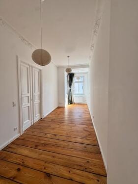 Foto - Zwischenmiete: helle Wohnung mit Balkon (15.05.–31.07.)