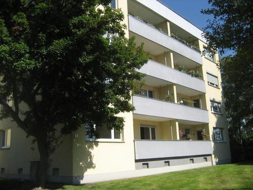 Foto - Heute ein König: Ihr neuer Balkon mit Blick ins Grüne.