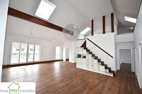 Foto - Objekt-Nr. 423_14, 40210 Düsseldorf 4-Zimmer-Penthouse-Wohnung mit großer Terrasse