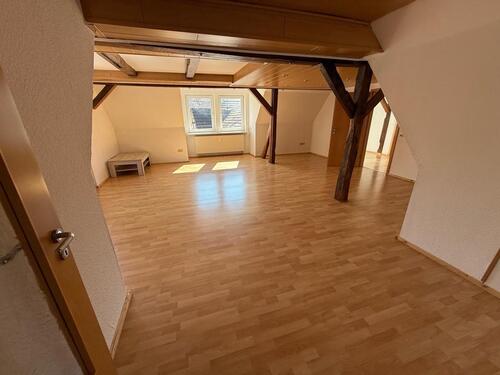 Foto - 5- Zimmer-Wohnung auf zwei Etagen in Helsa Wickenrode