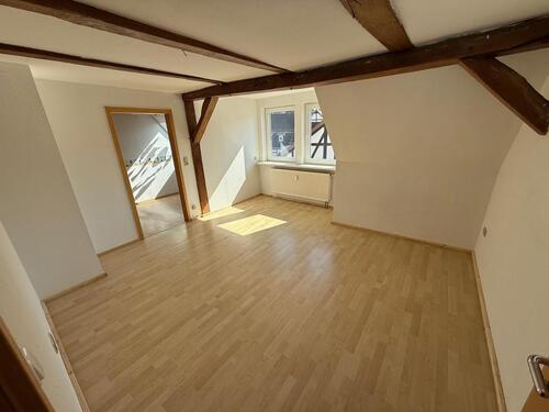 Foto - 5 Zimmer Etagenwohnung in Helsa